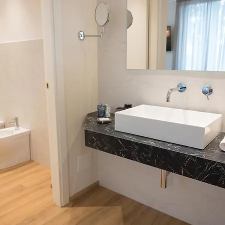 Santoro Hotel 4*