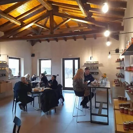 Santoro Кастильоне-ди-Сицилия